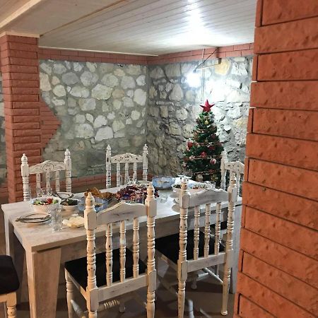 Hostel Family Кутаиси Екстериор снимка